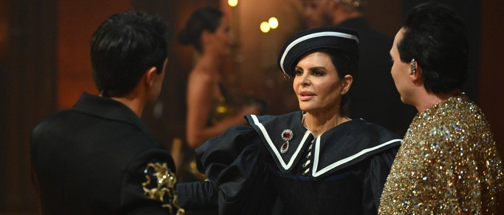 Lisa Rinna and Johnny Weir at the Black Banquet on The Traitors Season 4